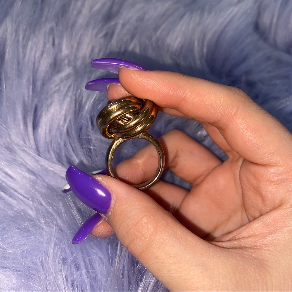 Vintage Gold Wrapped Ring - Picture 6 of 8